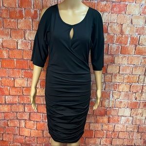 Anxihanee Cold-Shoulder Bodycon Dress‎